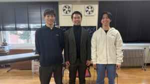 鳴島守羽　小原一真